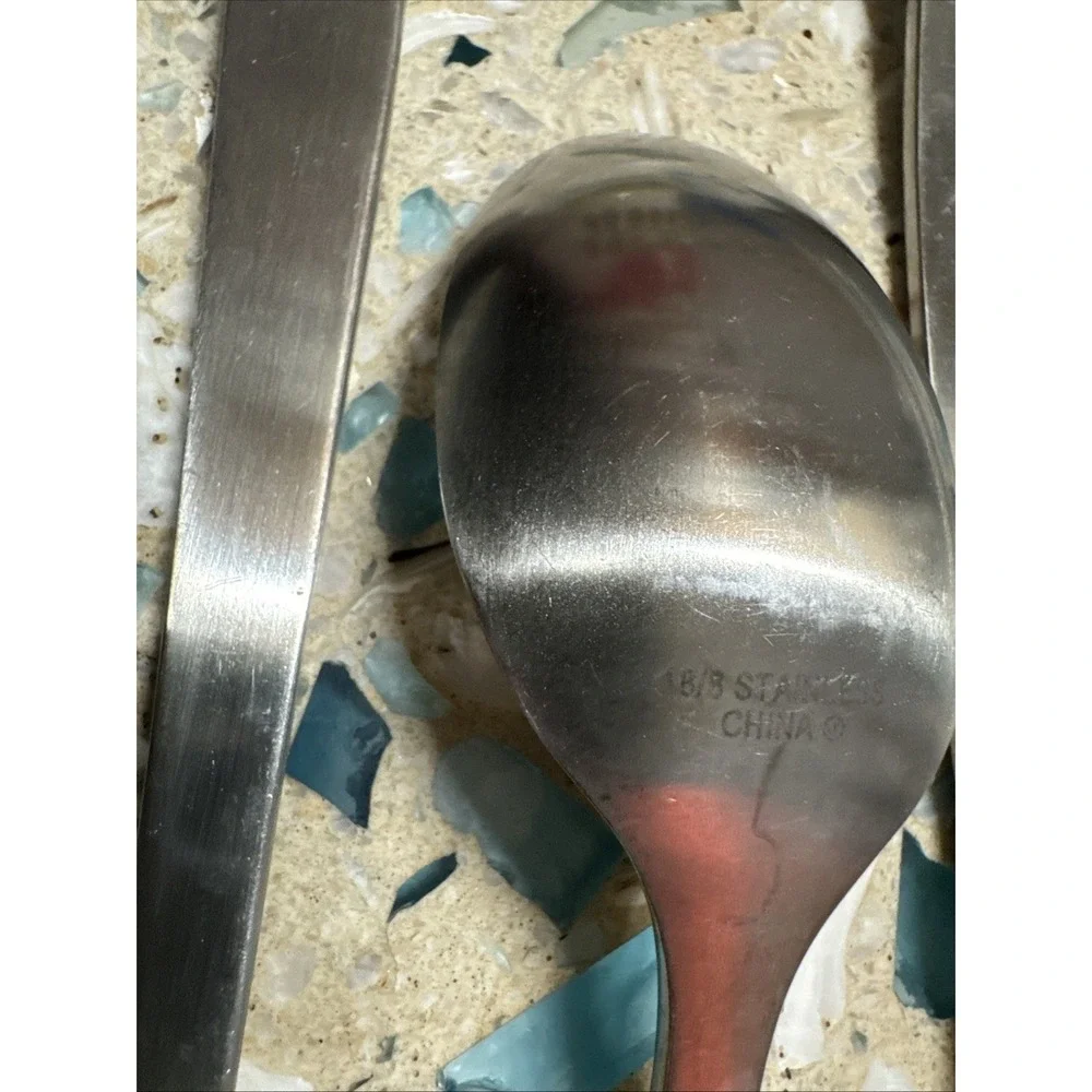 Stainless Steel 18/8 lot of 4 Cereal Spoons & 3 Soup Spoons Straight Edge Handle